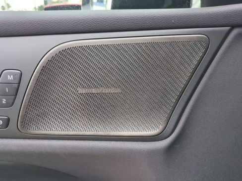 Certified 2025 Volvo S60 B5 Plus AWD/4WD image 25