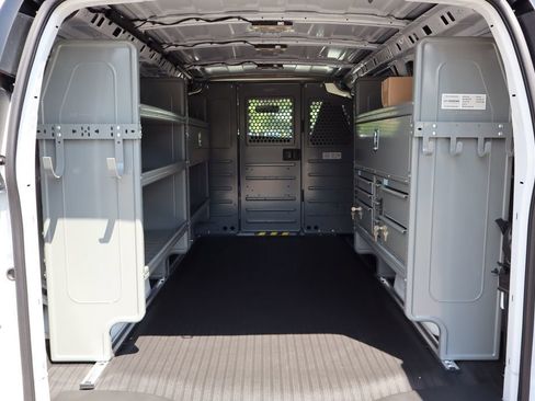 New 2025 Chevrolet Express 2500 w/ Driver Convenience Package image 29