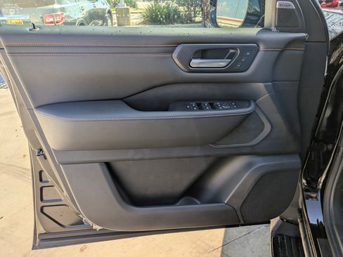 New 2026 Nissan Armada PRO-4X image 12