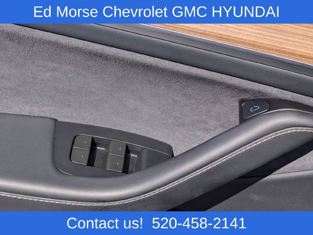 Used 2024 Tesla Model Y Long Range AWD/4WD image 11