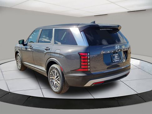 New 2026 Hyundai Palisade SE image 3