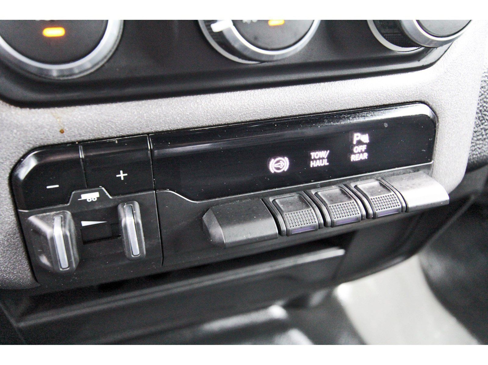 Used 2023 RAM 2500 Tradesman AWD/4WD image 29