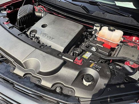 Used 2023 Chevrolet Traverse RS AWD/4WD image 41