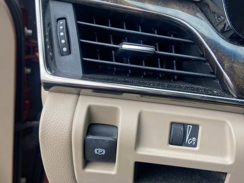 Used 2015 Cadillac CTS Luxury image 13