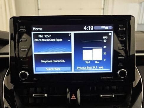 Used 2021 Toyota Corolla SE w/ SE Premium Package FWD image 26
