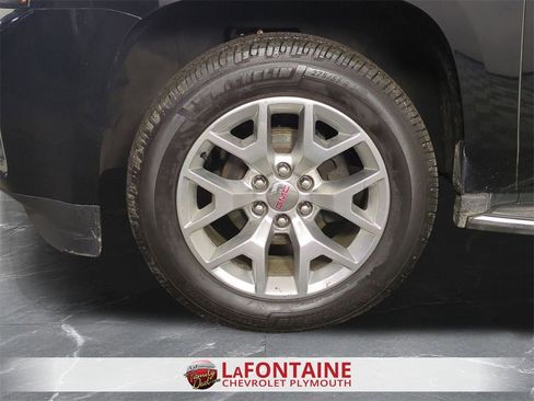 Used 2015 GMC Yukon SLT image 32