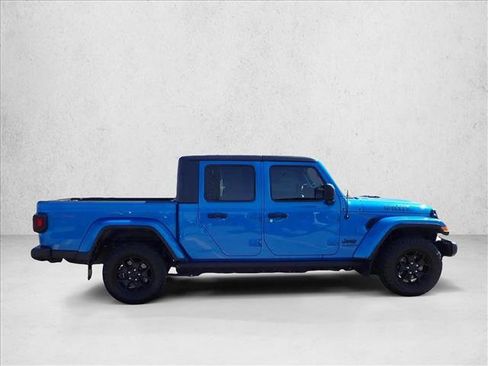 Used 2021 Jeep Gladiator Willys image 5