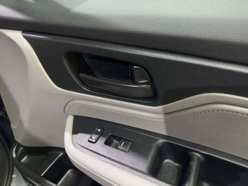 Used 2023 Honda Odyssey EX-L image 56