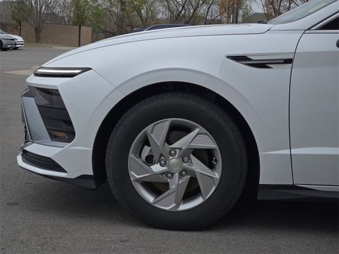 Used 2025 Hyundai Sonata SE image 5