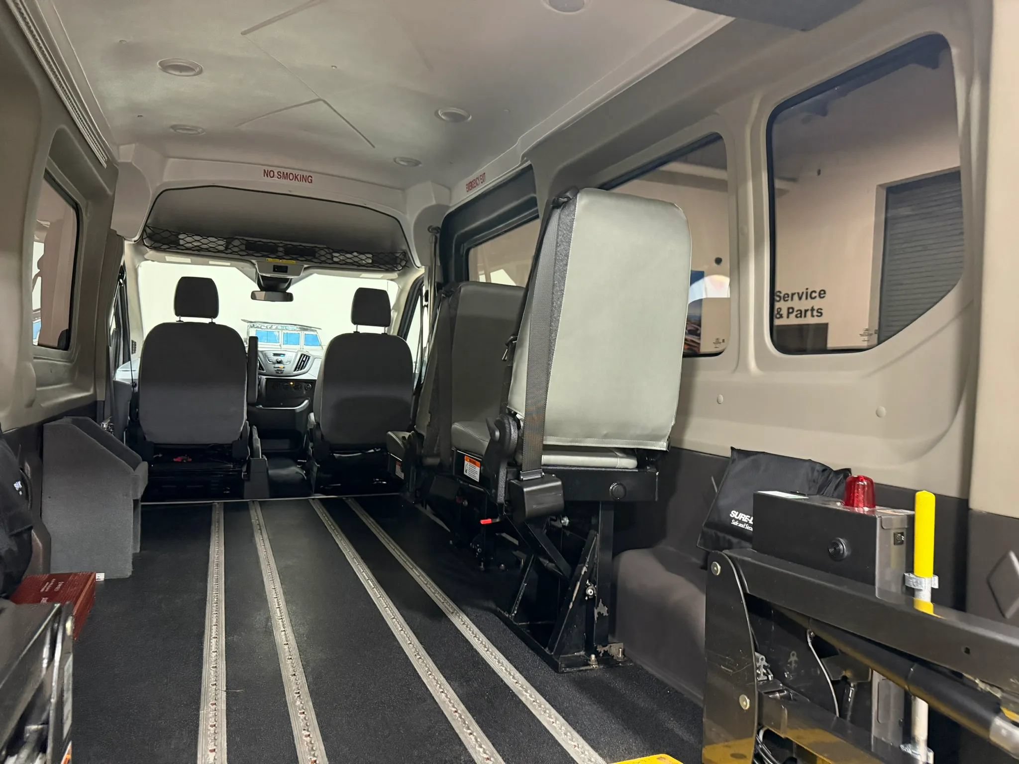 Used 2019 Ford Transit 250 148 Medium Roof RWD image 59