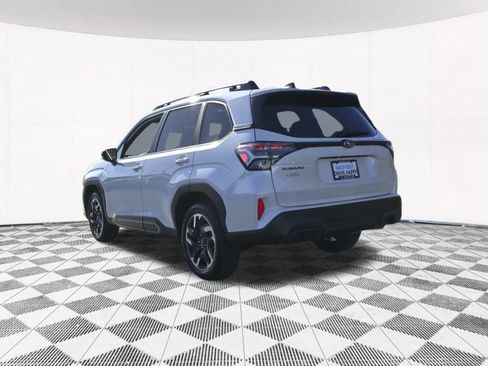 Used 2025 Subaru Forester Limited image 13
