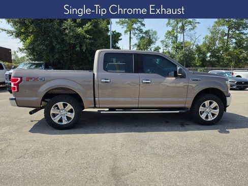 Used 2018 Ford F150 XLT w/ Equipment Group 302A Luxury AWD/4WD image 12