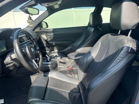 Used 2018 BMW M2 RWD image 40