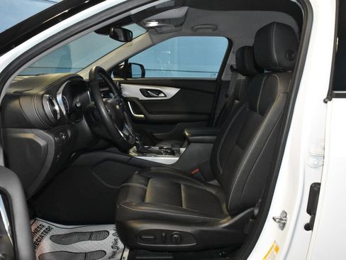Used 2023 Chevrolet Blazer LT image 7