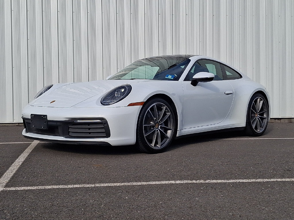 Used 2020 Porsche 911 Carrera RWD image 1