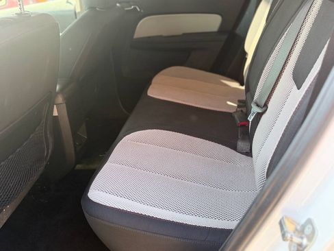 Used 2017 Chevrolet Equinox LT w/ Convenience Package FWD image 15