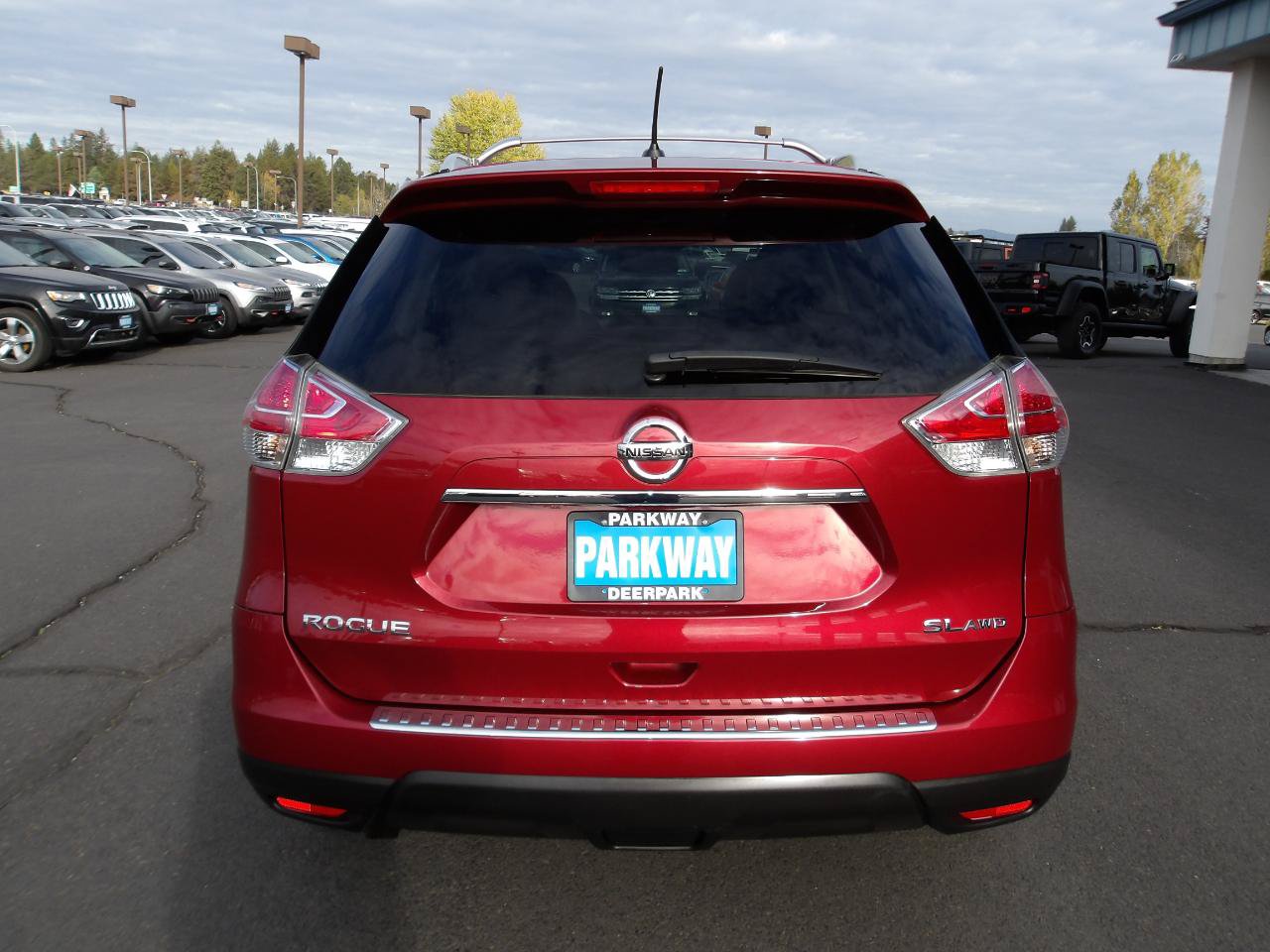 Used 2015 Nissan Rogue SL AWD/4WD image 4