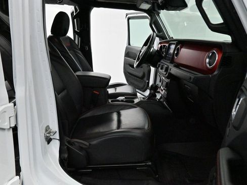 Used 2021 Jeep Gladiator Rubicon AWD/4WD image 30
