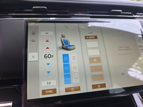 New 2025 Land Rover Range Rover Sport Dynamic SE image 25