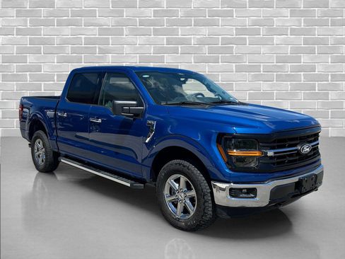 Used 2025 Ford F150 XLT w/ Equipment Group 301A Standard AWD/4WD image 7