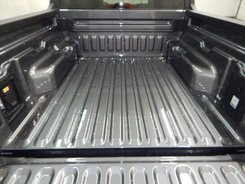 New 2025 Ford Maverick XLT w/ XLT Luxury Package image 17