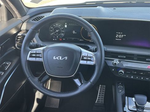 Certified 2025 Kia Telluride SX Prestige X-Pro image 13
