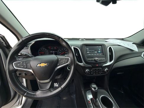Used 2018 Chevrolet Equinox LT FWD image 28