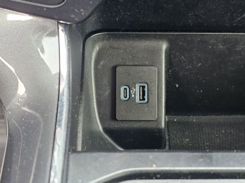 Used 2023 Ford F150 XLT w/ Equipment Group 302A High image 22