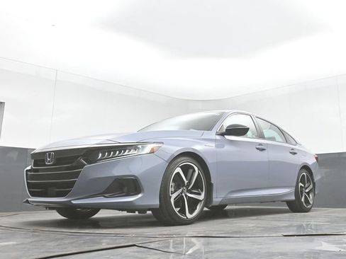 Used 2022 Honda Accord Sport image 42