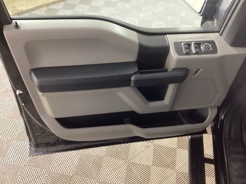 Used 2019 Ford F150 XL w/ Equipment Group 101A Mid image 15