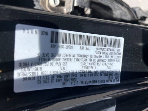 Used 2025 MAZDA CX-50 AWD 2.5 S w/ Premium Package image 3