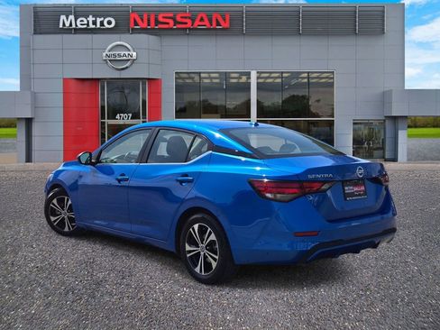 Used 2022 Nissan Sentra SV image 4