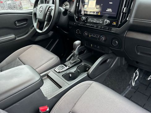 New 2026 Nissan Frontier SV w/ Tow Package image 15