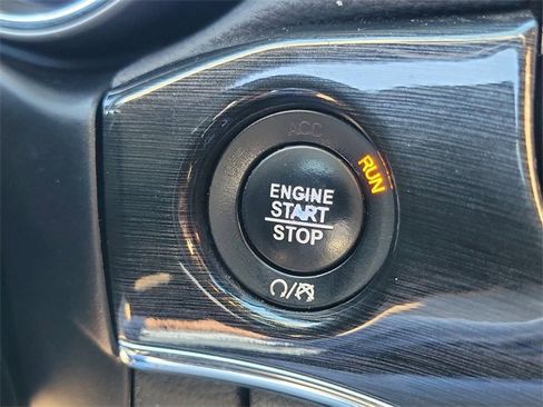 Certified 2018 Jeep Grand Cherokee Trailhawk image 30