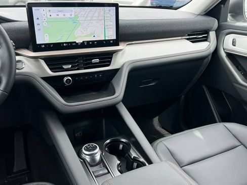 New 2026 Ford Explorer Active w/ Active Comfort Package AWD/4WD image 35
