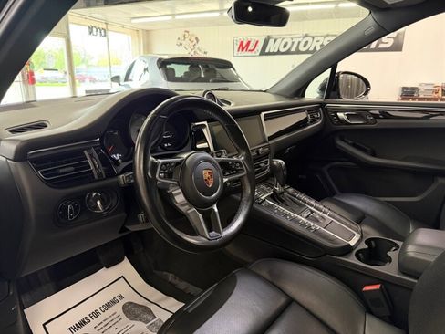 Used 2019 Porsche Macan S AWD/4WD image 16