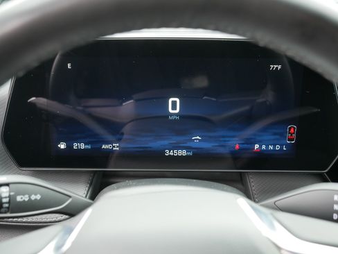 Used 2025 Chevrolet Equinox LT AWD/4WD image 21