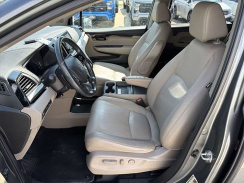 Used 2018 Honda Odyssey Elite image 13