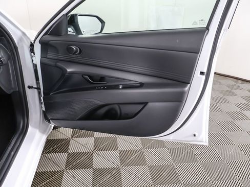 Used 2025 Hyundai Elantra Sport w/ Cargo Package FWD image 22