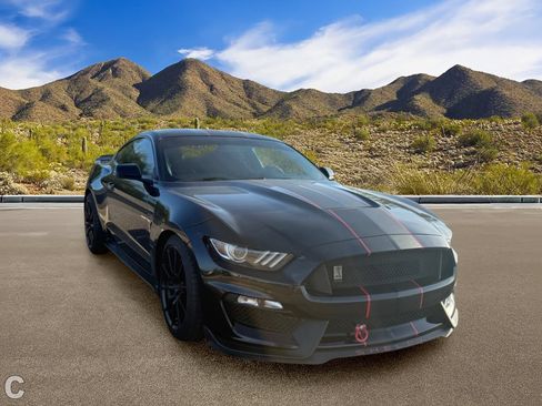 Used 2017 Ford Mustang Shelby GT350 w/ Electronics Package RWD image 5