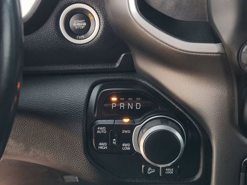 Used 2020 RAM 1500 Lone Star image 28