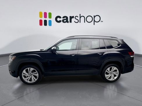 Used 2023 Volkswagen Atlas SE AWD/4WD image 2