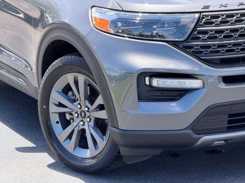 Used 2021 Ford Explorer XLT w/ Equipment Group 202A RWD image 17