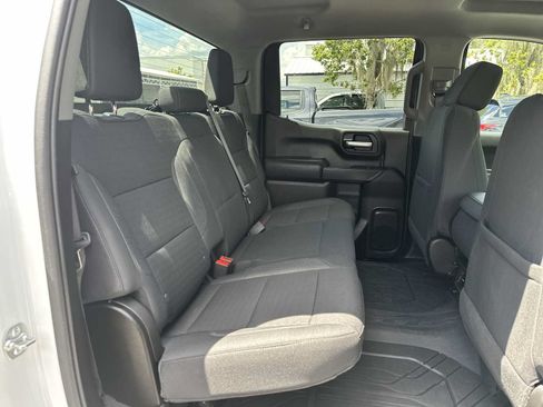 Certified 2025 Chevrolet Silverado 1500 Custom w/ LPO, Dark Essentials Package RWD image 18