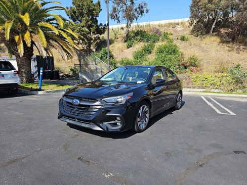 Used 2024 Subaru Legacy Limited AWD/4WD image 3