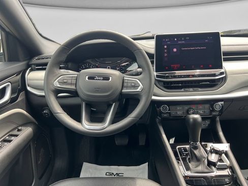 Used 2025 Jeep Compass Limited AWD/4WD image 24