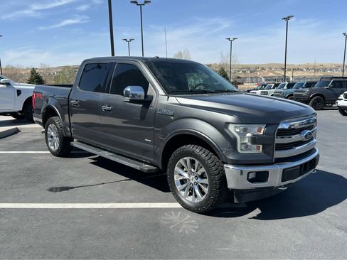 Used 2017 Ford F150 Lariat w/ Equipment Group 502A Luxury image 5