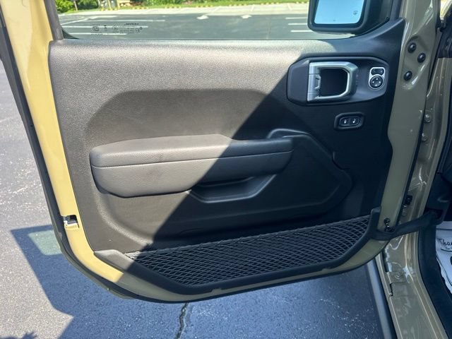New 2026 Jeep Gladiator Sport AWD/4WD image 14