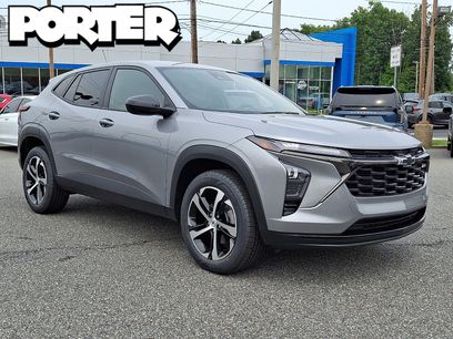 Used 2024 Chevrolet Trax RS
