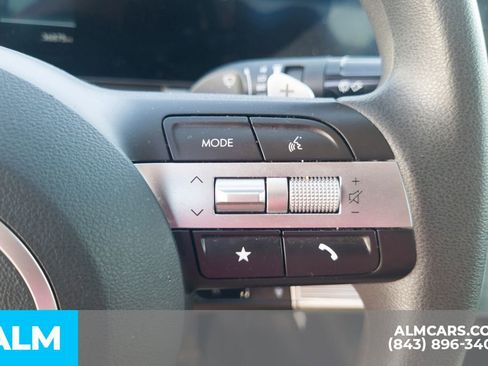 Used 2025 Hyundai Sonata SEL FWD image 10